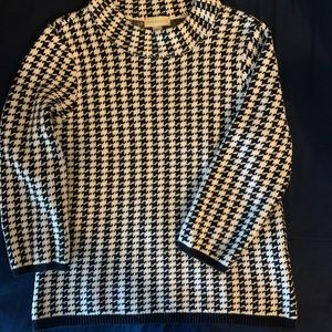 Appleseed’s houndstooth jacquard mockneck sweater M
